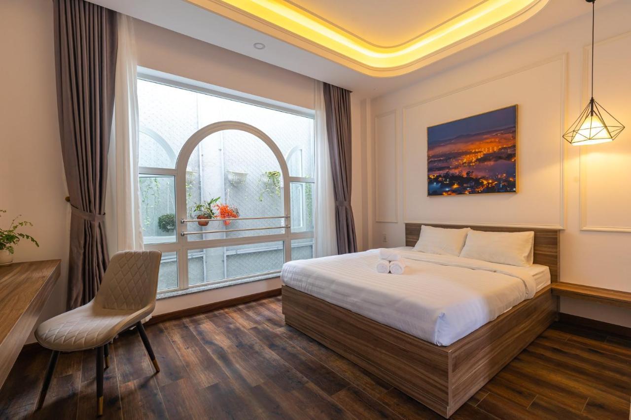 Msing Dalat Hotel Eksteriør billede