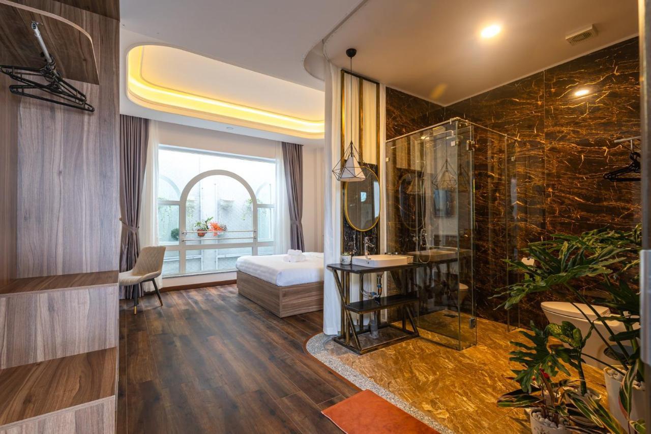 Msing Dalat Hotel Eksteriør billede