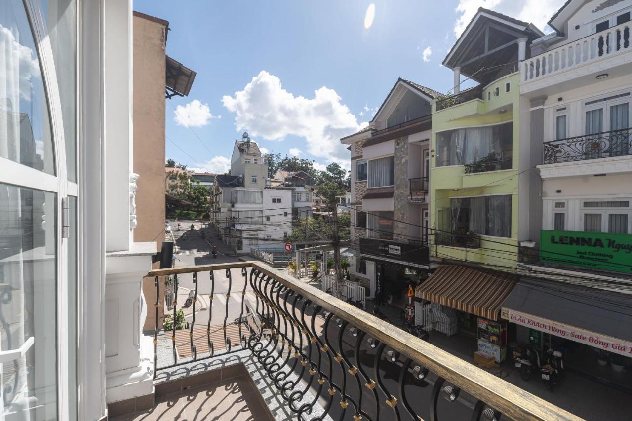 Msing Dalat Hotel Eksteriør billede