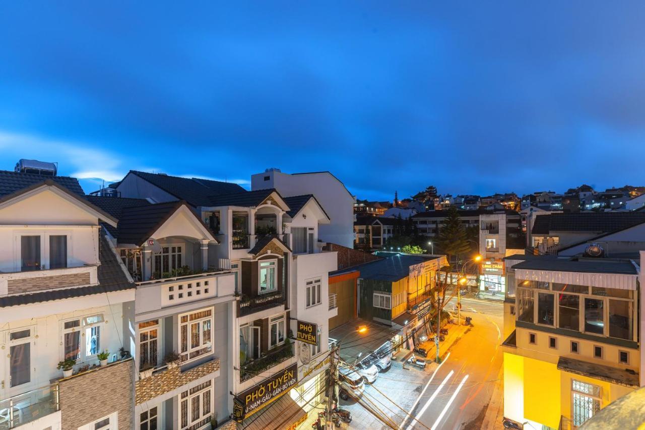 Msing Dalat Hotel Eksteriør billede
